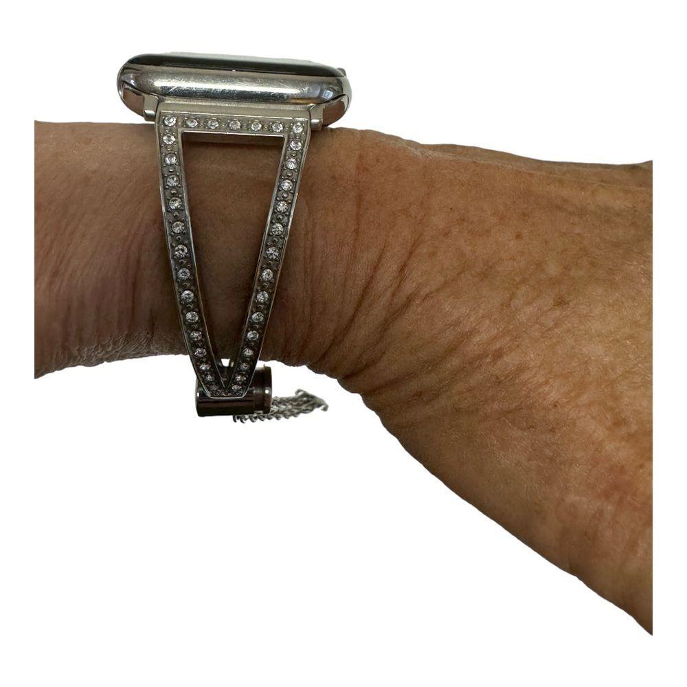 Sparkling Crystal Apple Watch Band Women's Fashion‎ Metal Strap Clover Charm